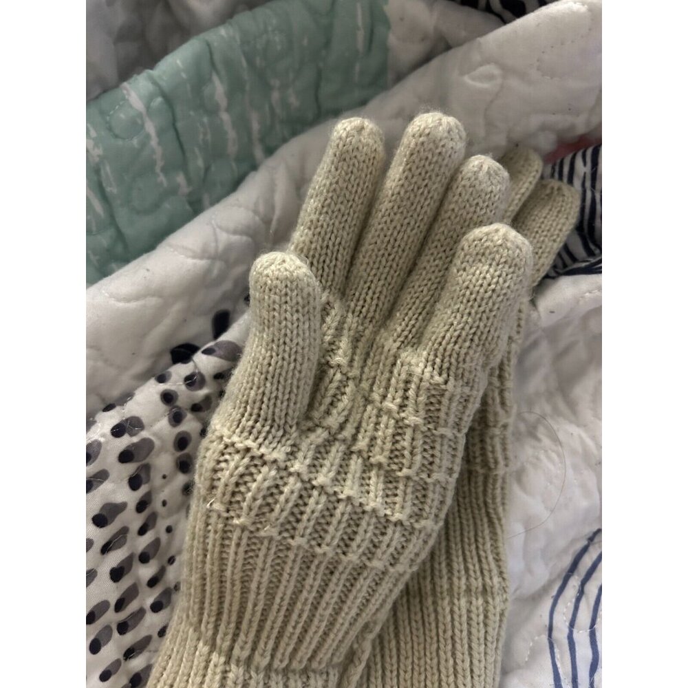 Cream Knitted Gloves for Women Size 6 1/2